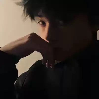 訾幻灵